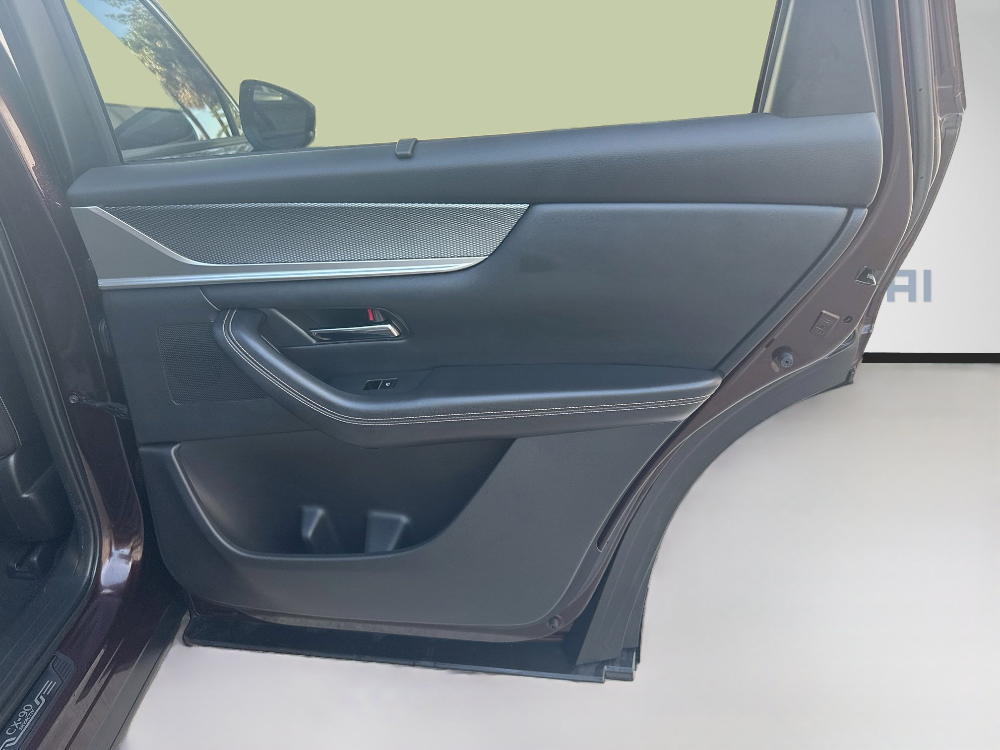Used 2024 MAZDA CX-90 Plug-In Hybrid w/ Premium Plus AWD/4WD image 28