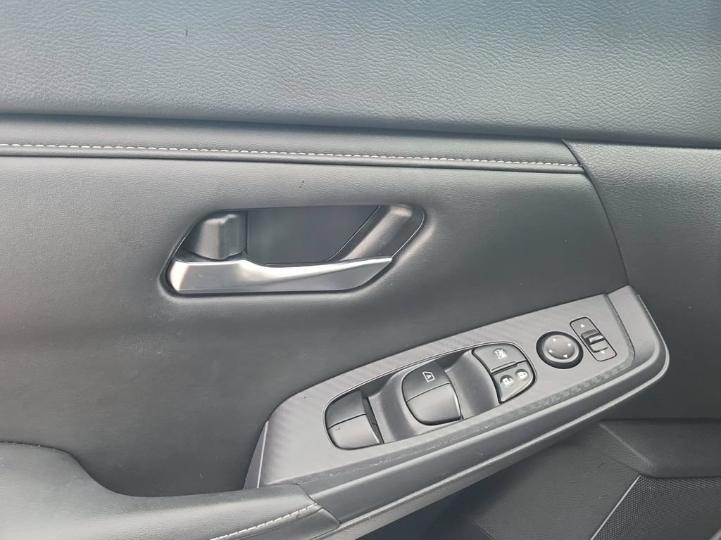 Used 2023 Nissan Sentra SV w/ All-Weather Package FWD image 23