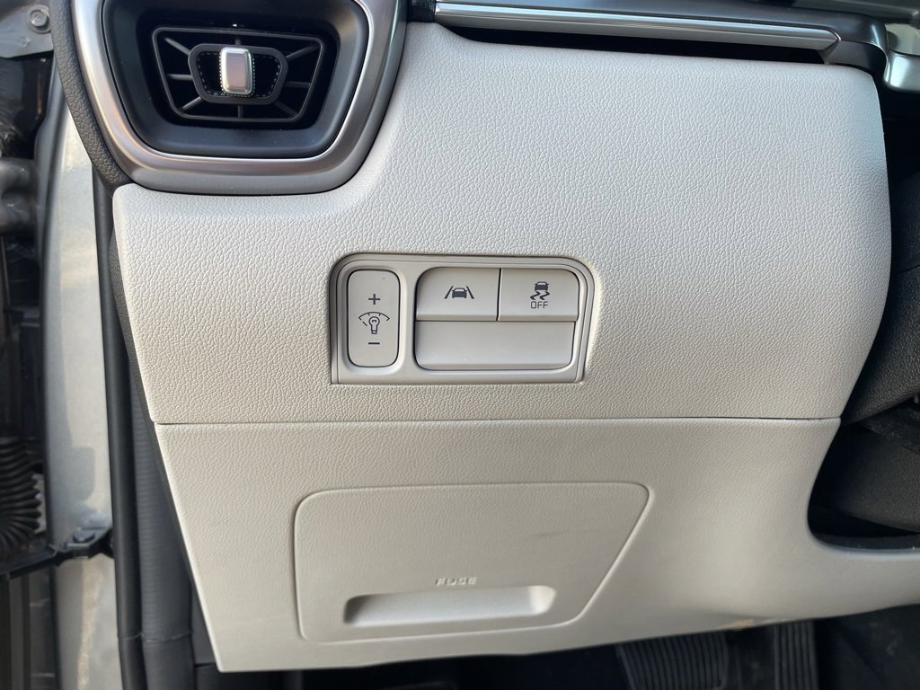 Used 2022 Kia Sorento S image 14