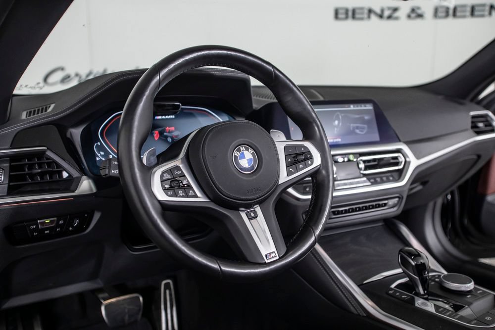 Used 2022 BMW M440i Convertible RWD image 23
