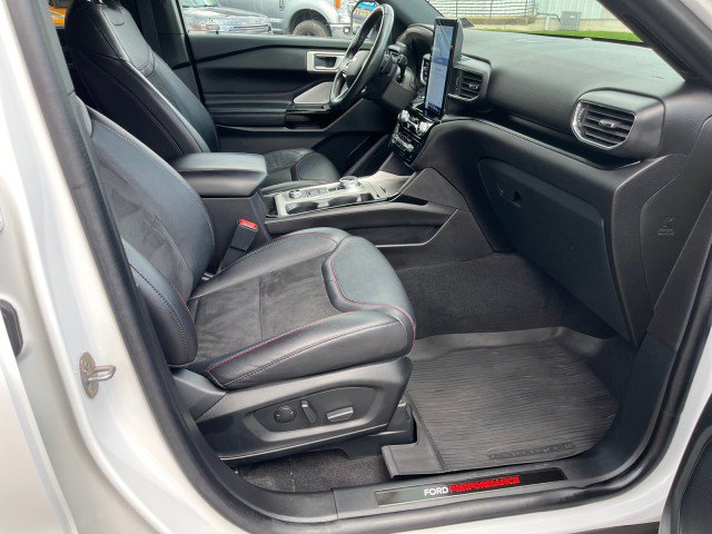 Used 2023 Ford Explorer ST w/ Equipment Group 401A AWD/4WD image 29