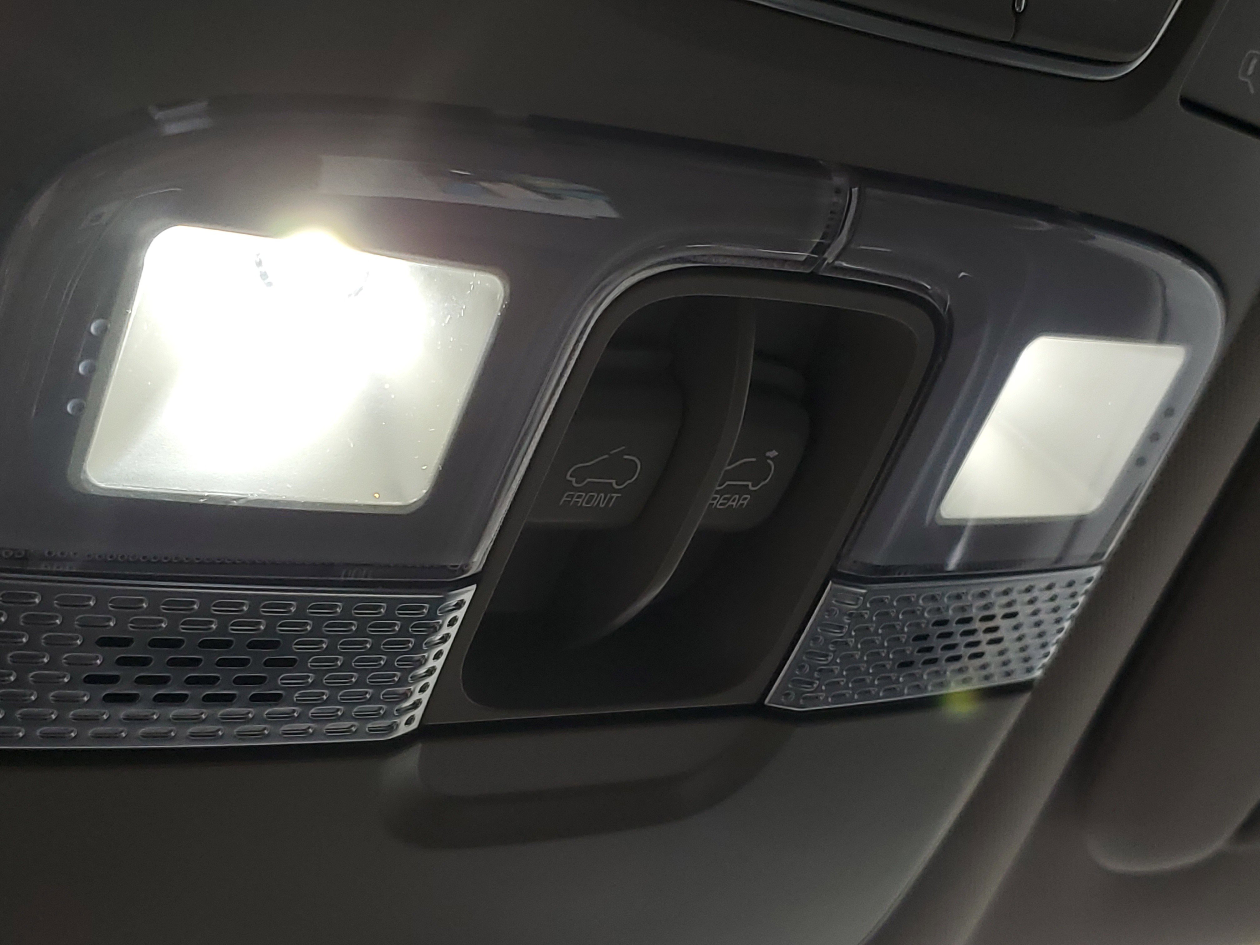 Used 2021 Kia Telluride SX w/ Nightfall Edition Package image 23