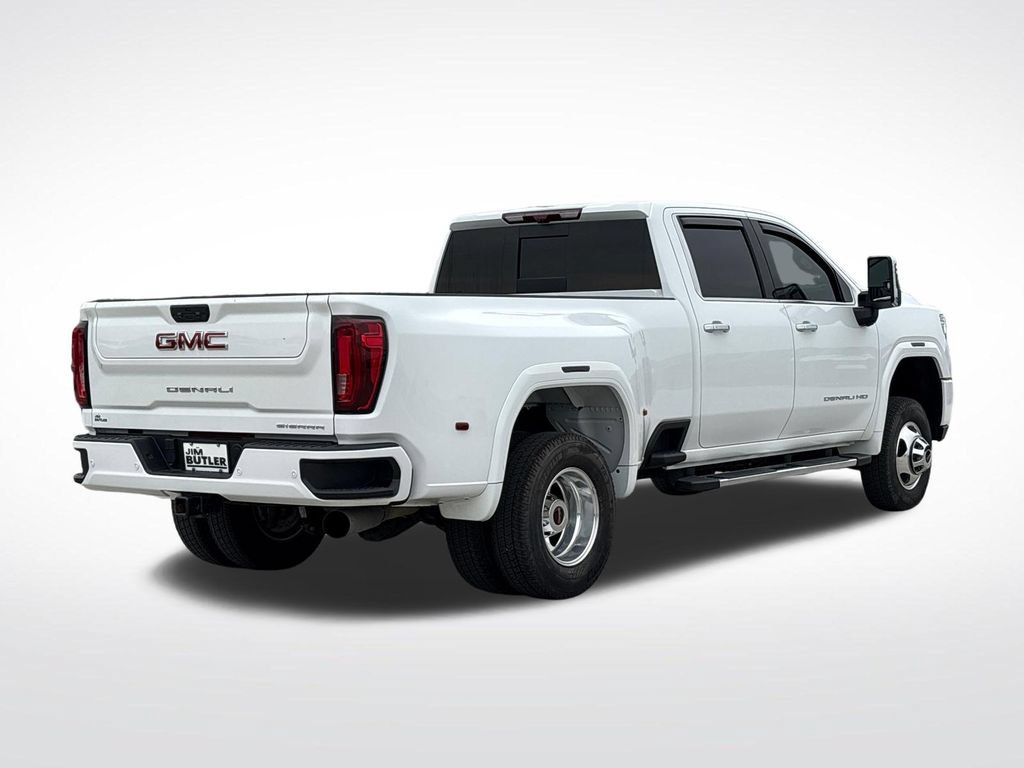 Used 2023 GMC Sierra 3500 Denali w/ Denali Ultimate Package AWD/4WD image 8