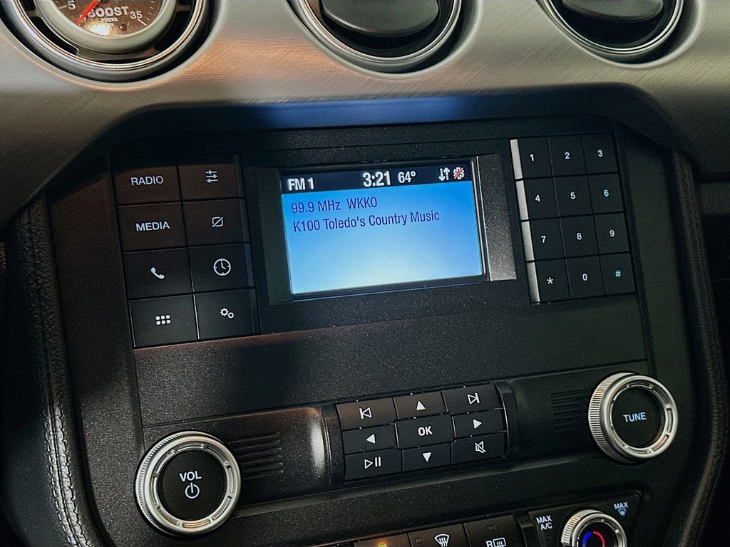 Used 2022 Ford Mustang GT RWD image 19