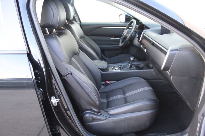 Certified 2024 MAZDA CX-50 AWD 2.5 S w/ Preferred Package image 38