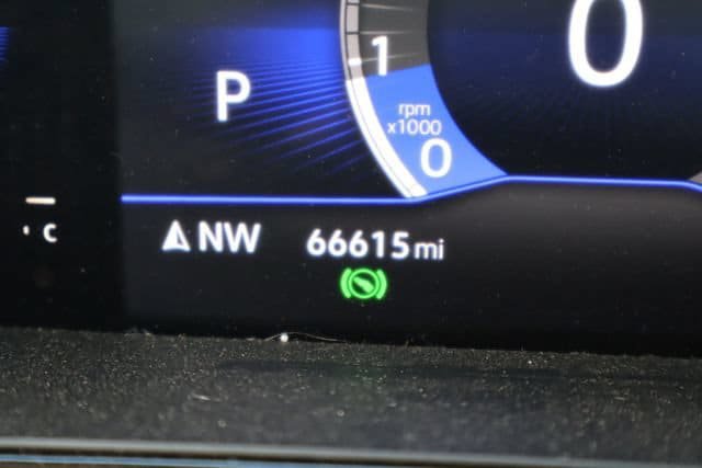 Used 2022 Volkswagen Taos SE FWD image 10