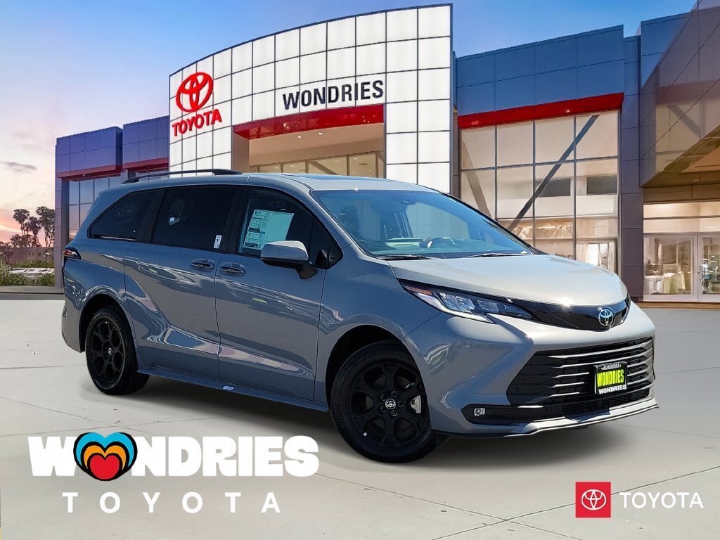 New 2026 Toyota Sienna XLE Woodland Edition