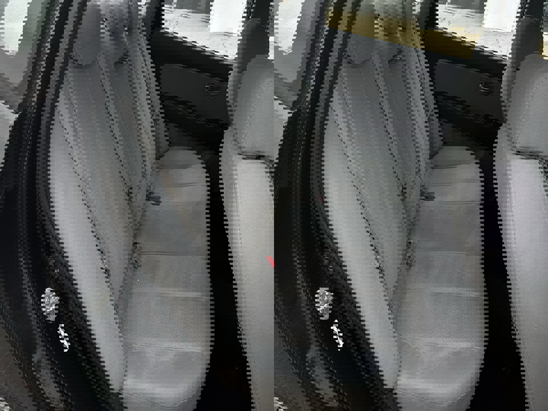 Used 2008 Hyundai Elantra SE image 28