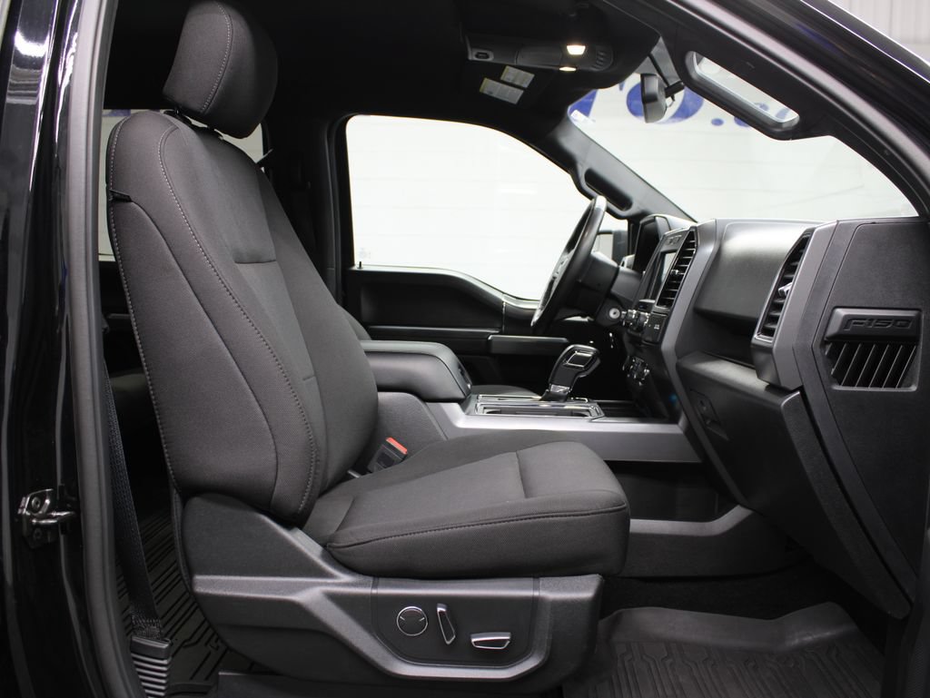 Used 2018 Ford F150 XLT w/ Equipment Group 302A Luxury AWD/4WD image 30