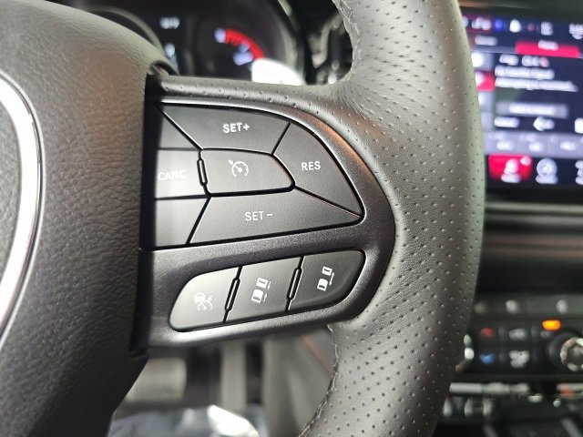 Used 2025 Dodge Durango R/T image 16