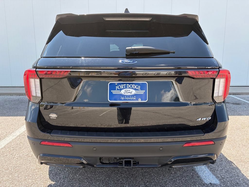 Certified 2025 Ford Explorer ST-Line w/ ST-Line Street Pack AWD/4WD image 6