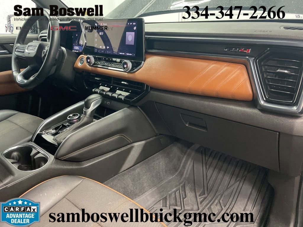 Used 2023 GMC Canyon AT4 w/ Canyon Safety Plus Package AWD/4WD image 32