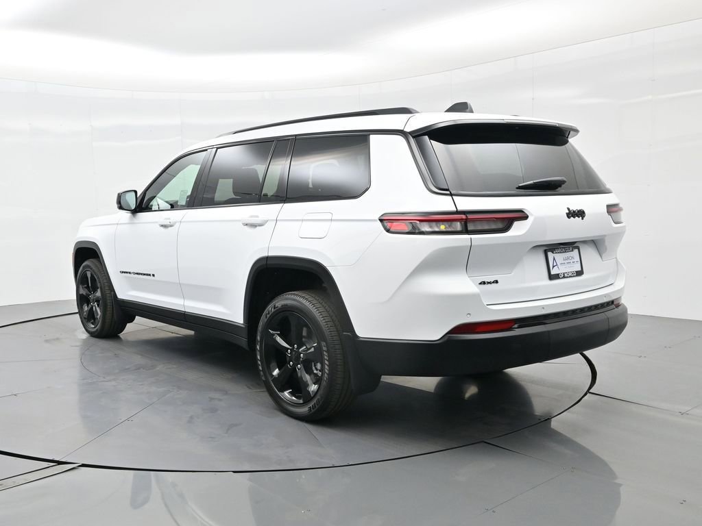 New 2025 Jeep Grand Cherokee L Altitude image 8