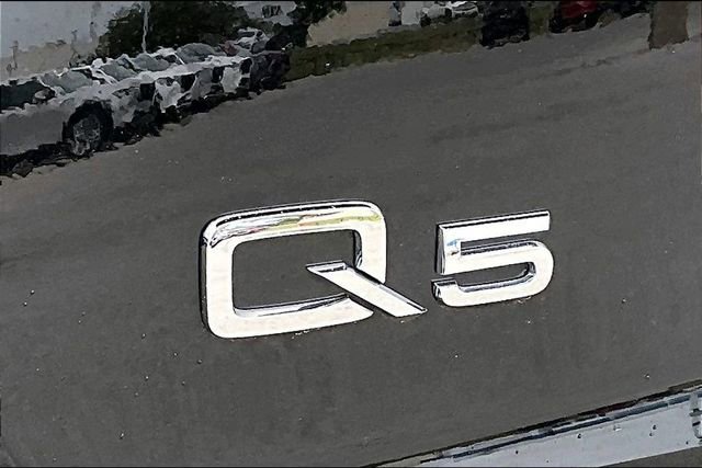 Used 2023 Audi Q5 2.0T Premium Plus w/ Premium Plus Package AWD/4WD image 33