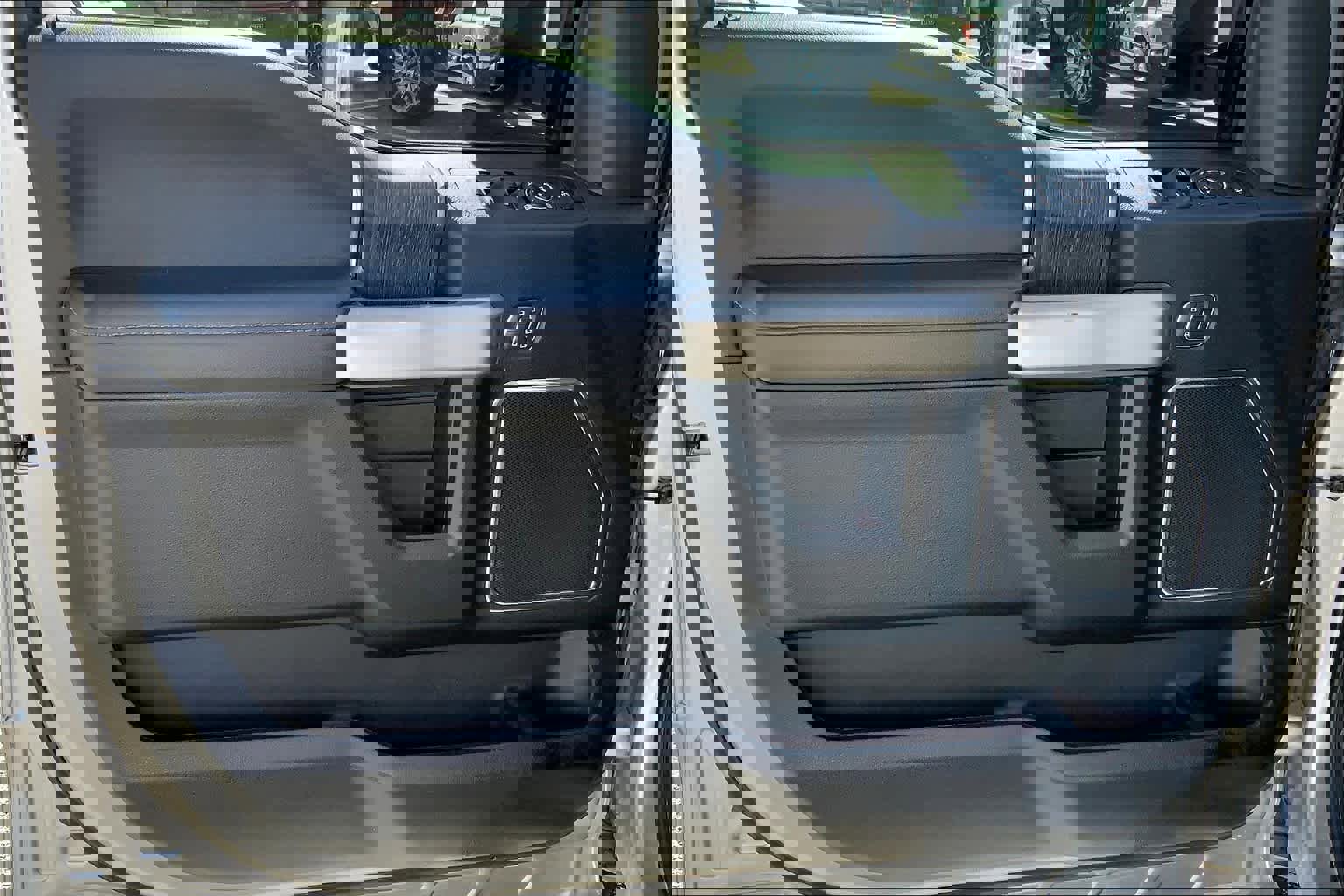 Used 2020 Ford F250 Lariat w/ Lariat Ultimate Package AWD/4WD image 20