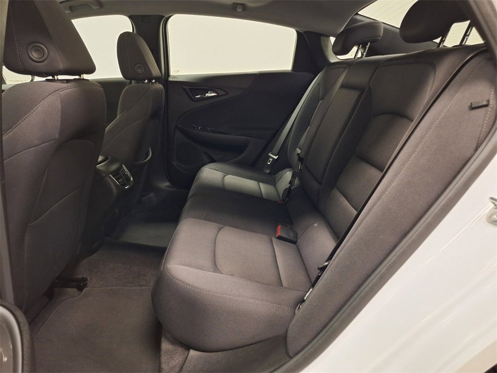 Used 2024 Chevrolet Malibu LT image 10