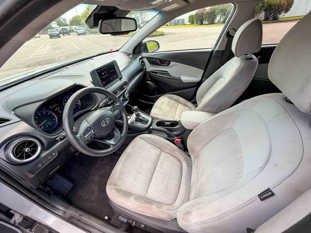 Used 2023 Hyundai Kona SEL FWD image 12
