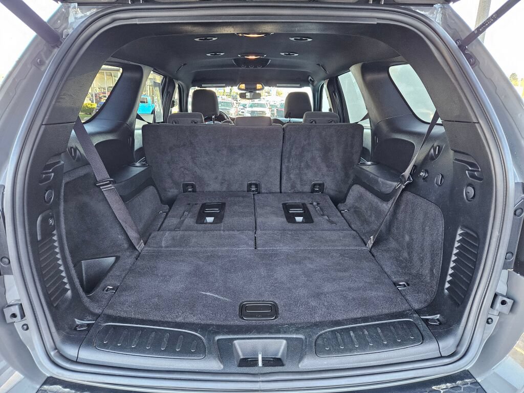 Used 2025 Dodge Durango GT AWD/4WD image 12