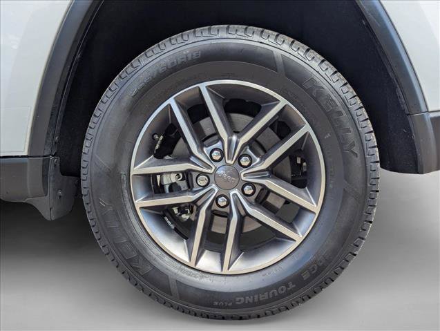 Used 2021 Jeep Grand Cherokee Limited AWD/4WD image 9