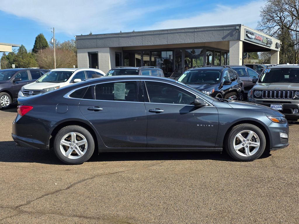 Used 2020 Chevrolet Malibu LS w/ LPO, Convenience Package 1 image 25