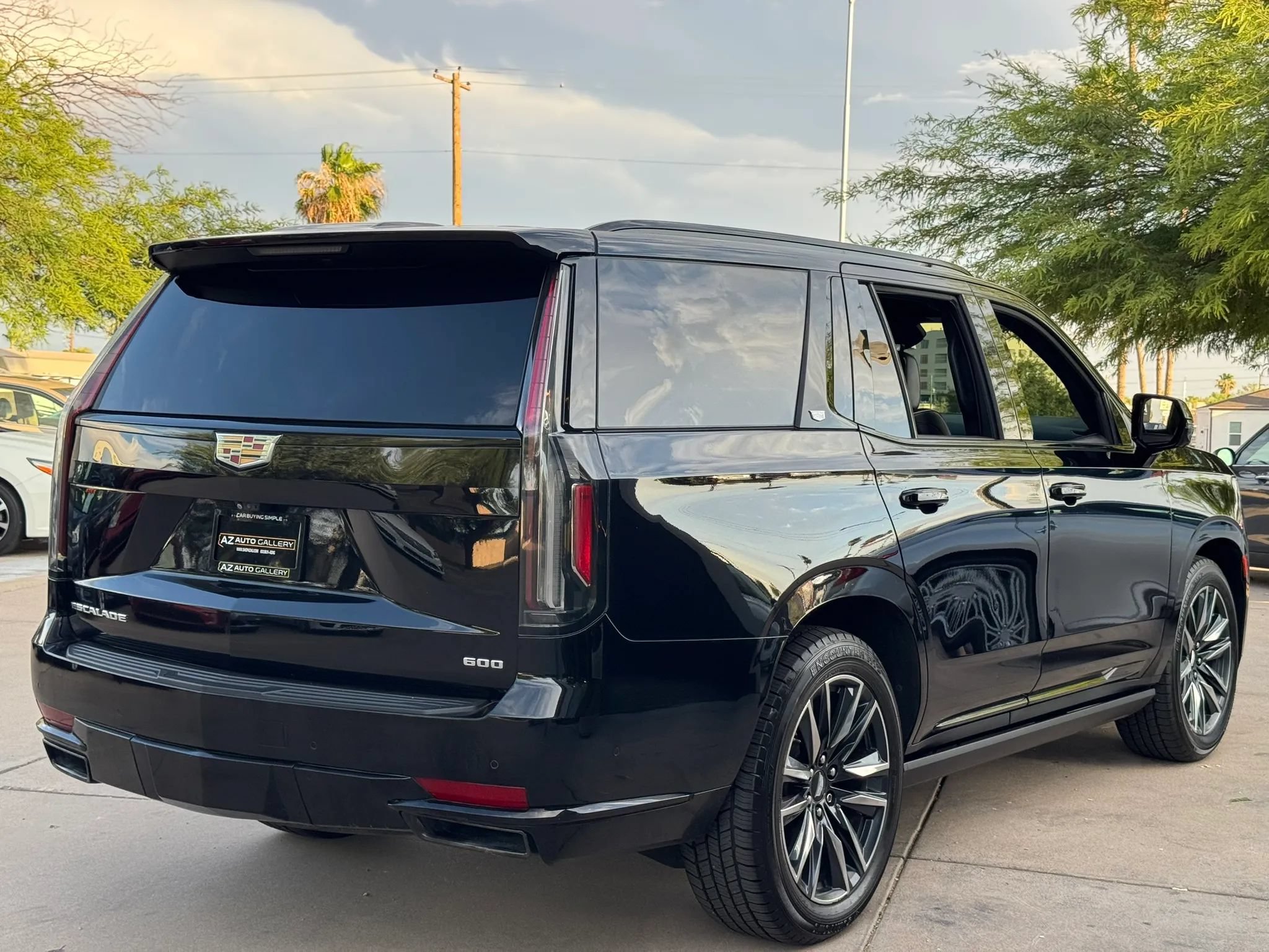 Used 2021 Cadillac Escalade Sport Platinum AWD/4WD image 6
