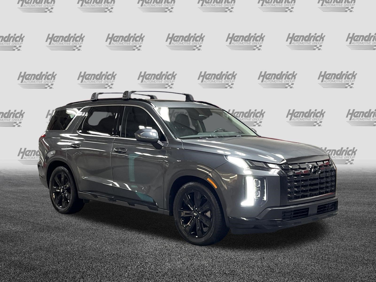 Used 2023 Hyundai Palisade XRT FWD image 2