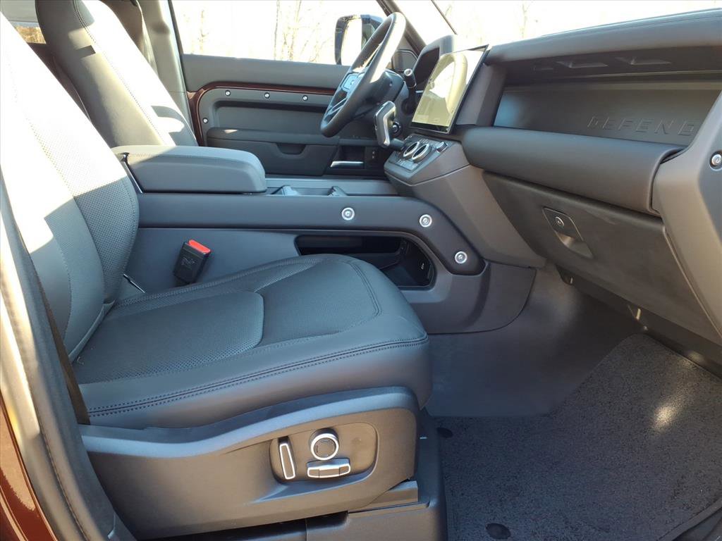 New 2026 Land Rover Defender 130 S image 3