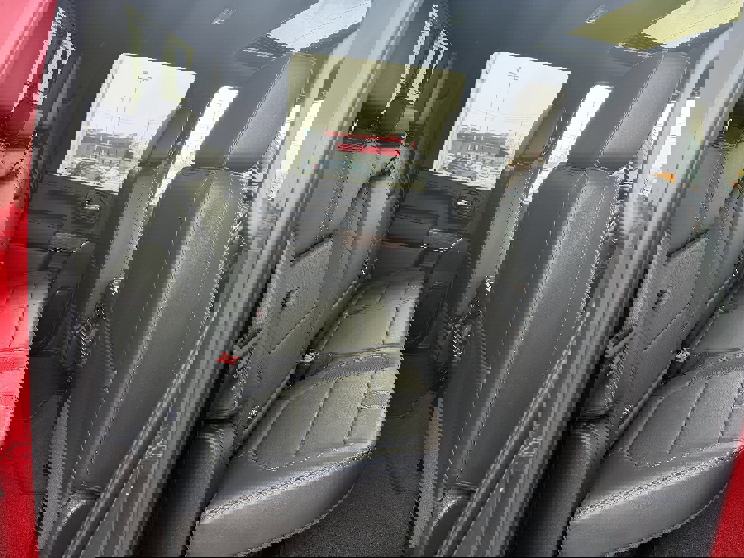 Used 2023 Chevrolet Silverado 2500 High Country image 23