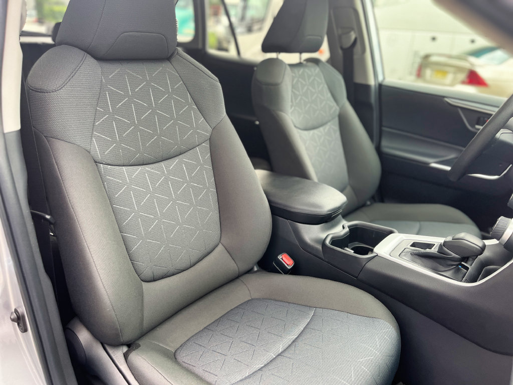 Used 2022 Toyota RAV4 XLE w/ Convenience Package AWD/4WD image 26