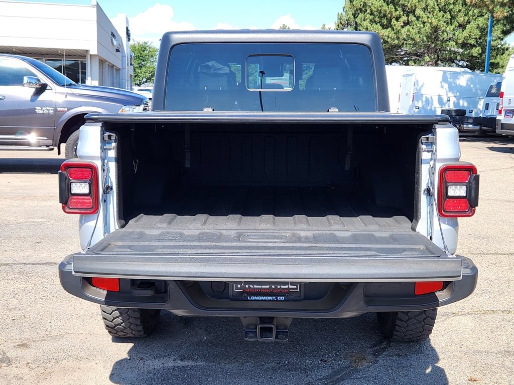 Used 2024 Jeep Gladiator Sport AWD/4WD image 11