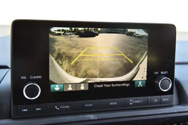 Used 2025 Honda CR-V EX image 12