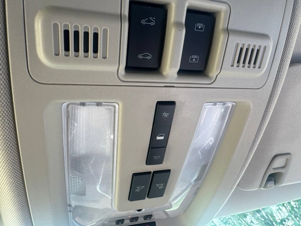 Used 2015 Cadillac SRX Premium FWD image 23