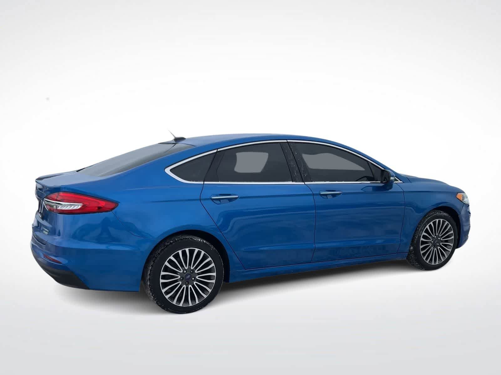 Used 2019 Ford Fusion Energi Titanium FWD image 9