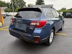 Used 2019 Subaru Outback 2.5i Premium AWD/4WD image 9