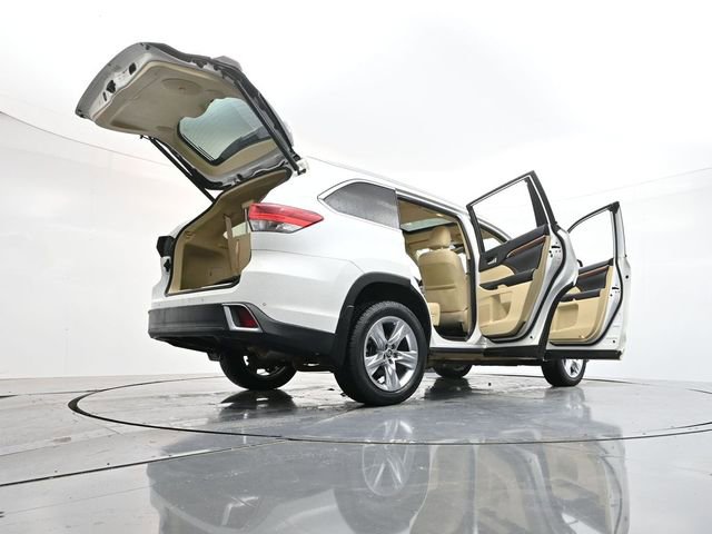 Used 2019 Toyota Highlander Limited image 42