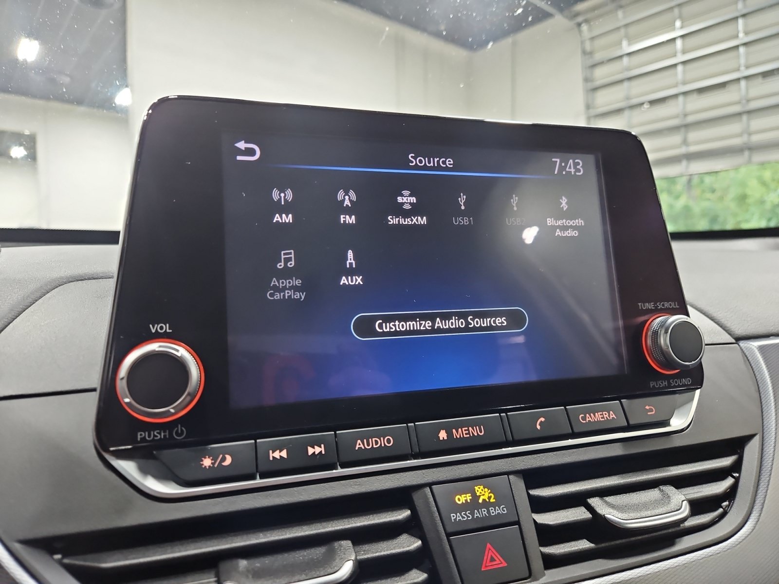 Used 2023 Nissan Altima 2.5 SR AWD/4WD image 18