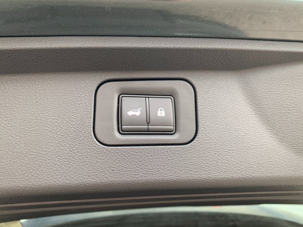 New 2026 Nissan Armada PRO-4X image 9