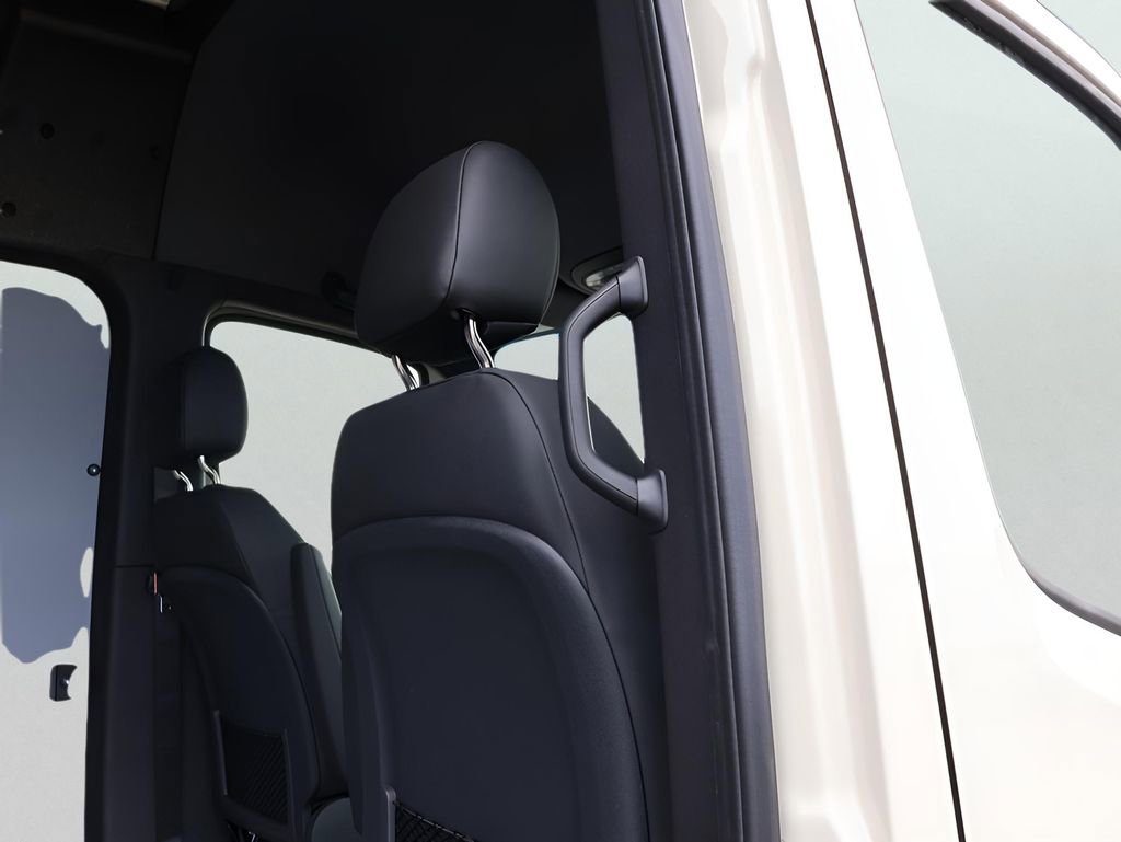 New 2026 Mercedes-Benz Sprinter 144 Cargo image 16