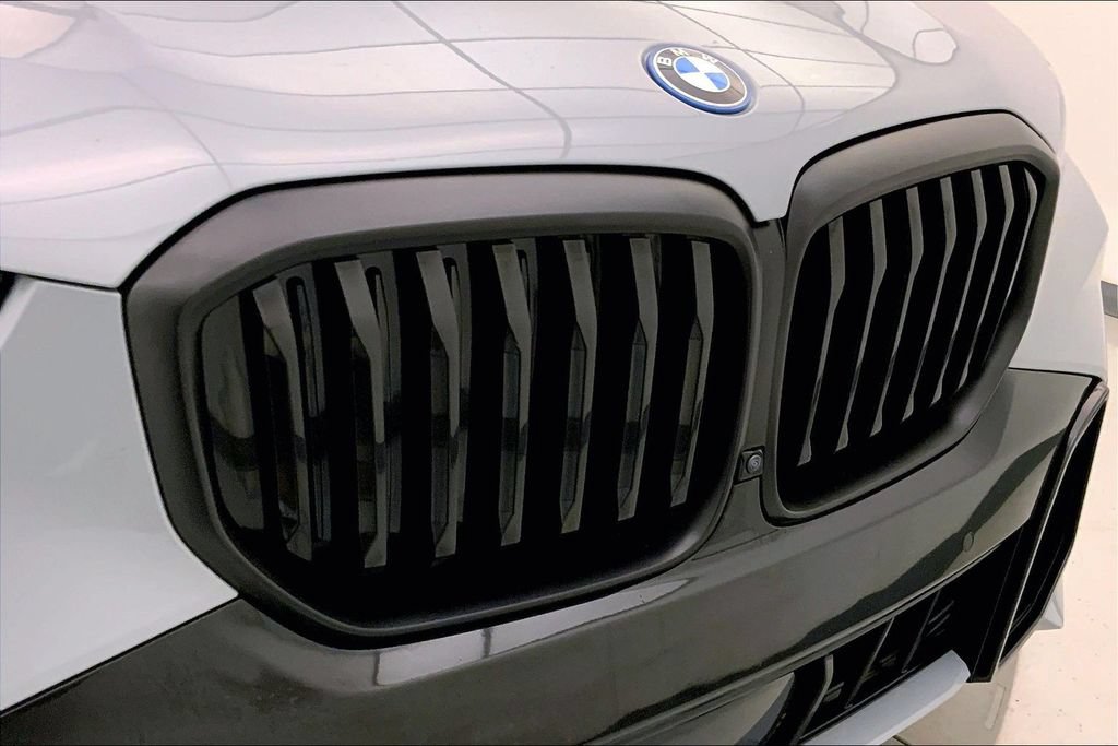 Certified 2024 BMW X5 xDrive50e AWD/4WD image 29