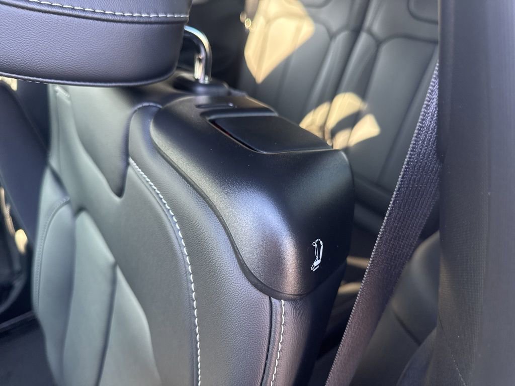 New 2026 Jeep Grand Cherokee L Limited image 34