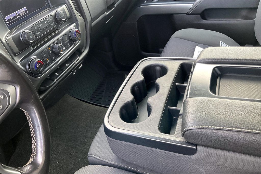 Used 2018 Chevrolet Silverado 1500 LT w/ LT Eassist Package AWD/4WD image 20