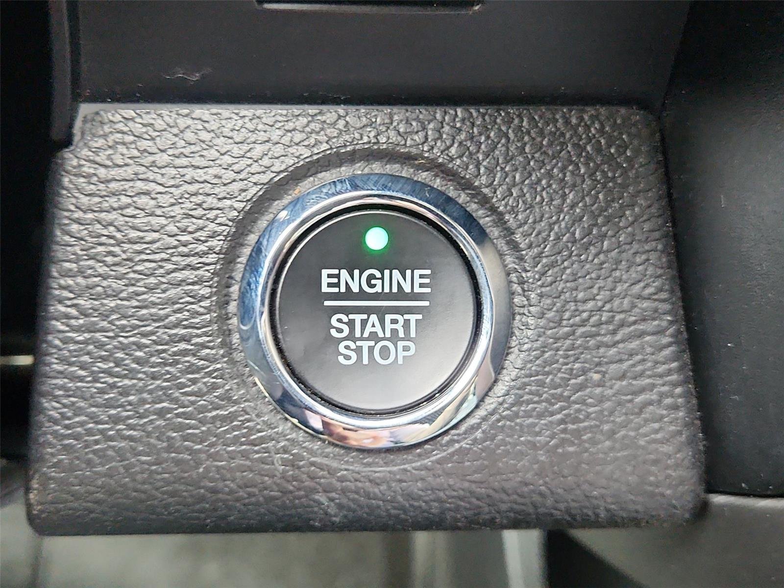 Used 2021 Ford F350 Platinum AWD/4WD image 17