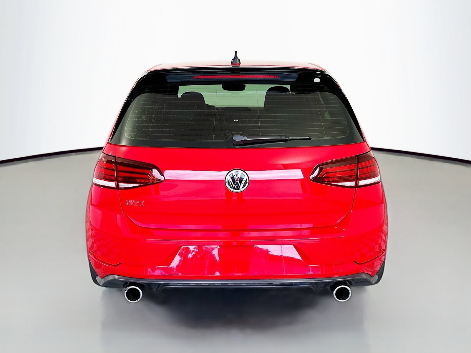 Used 2021 Volkswagen GTI SE FWD image 6