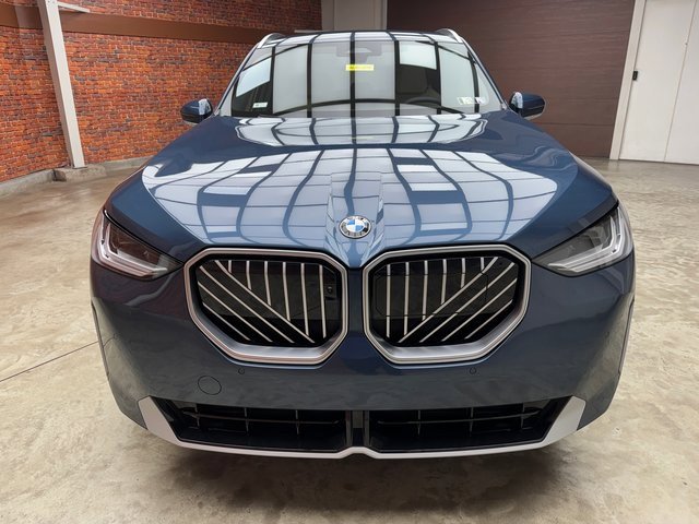 Used 2026 BMW X3 xDrive30 w/ Premium Package image 8