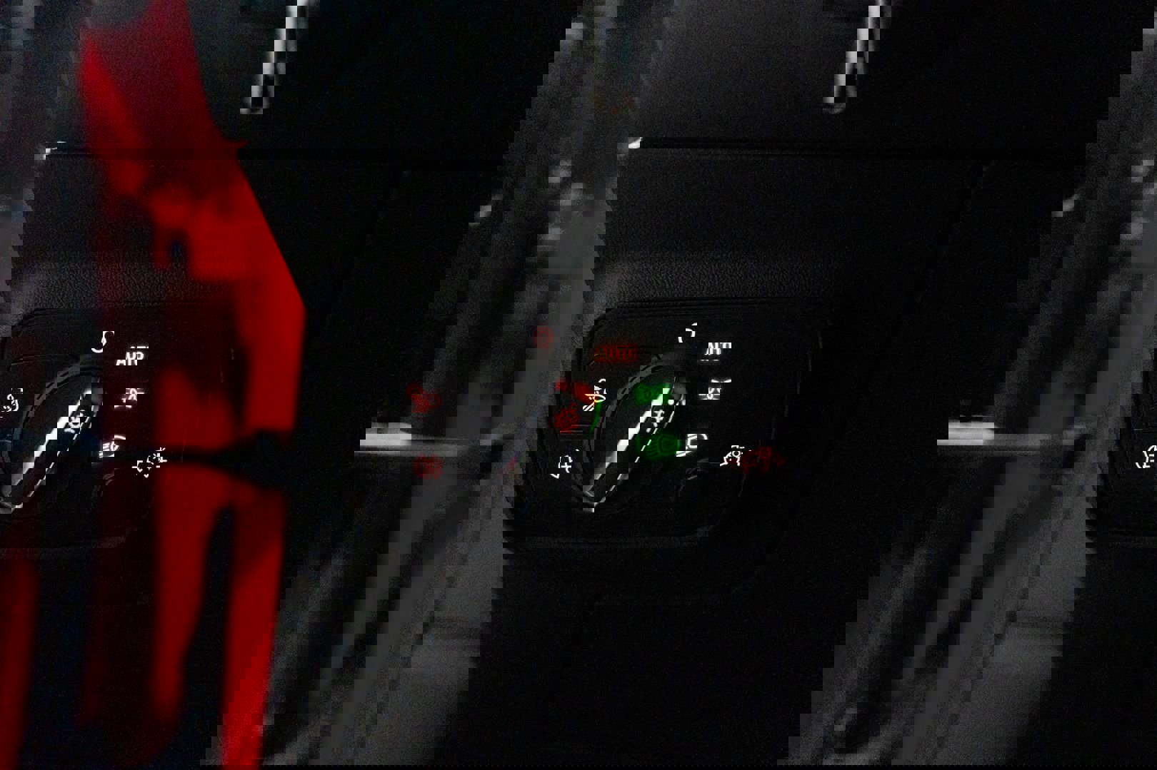 Used 2018 Audi TT 2.0T w/ Technology Package image 34