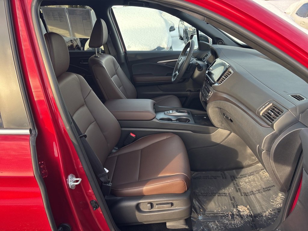 Used 2025 Honda Ridgeline RTL image 10