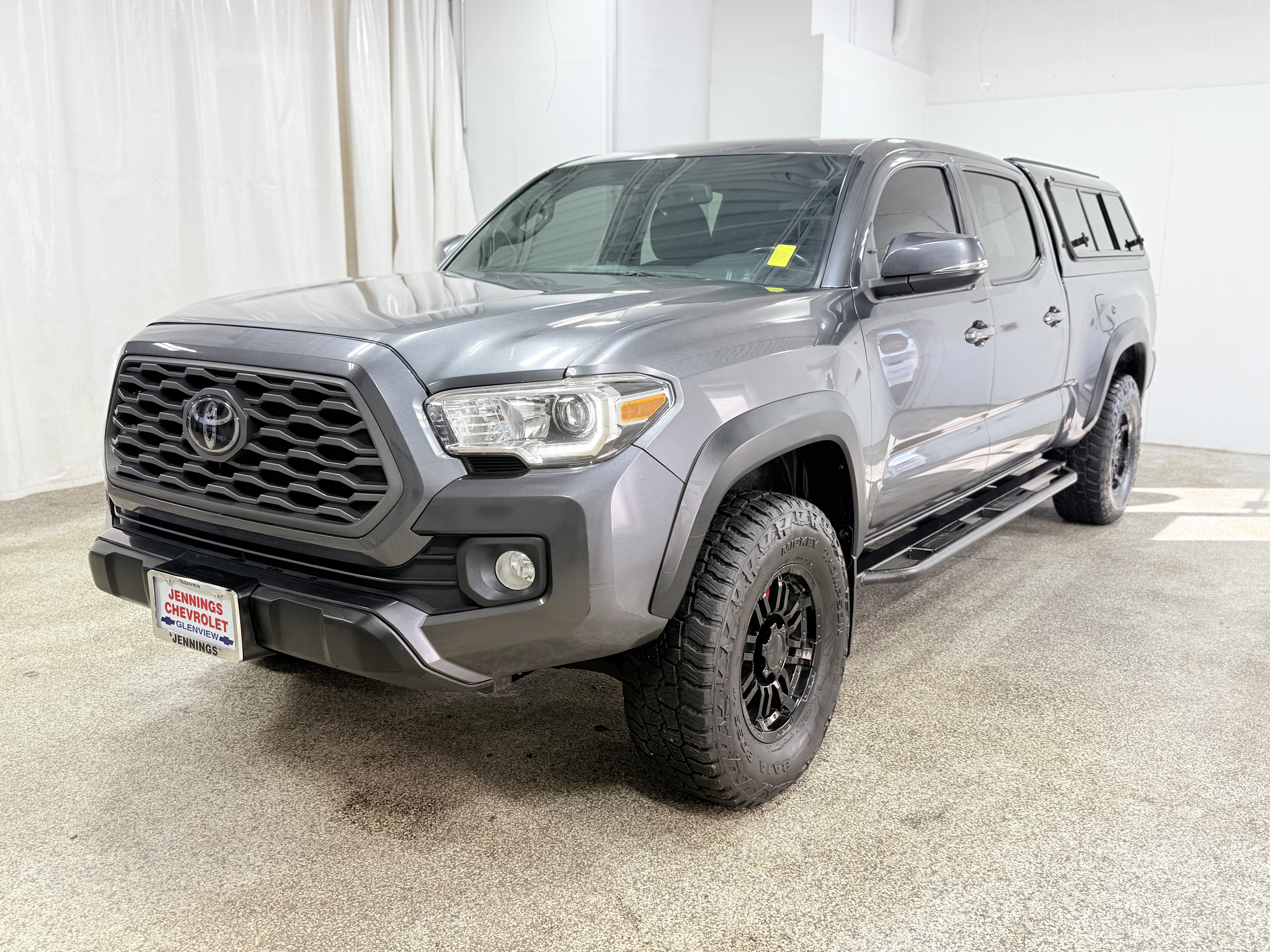 Used 2021 Toyota Tacoma TRD Off-Road w/ Technology Package image 3