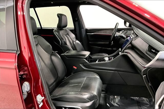Used 2021 Jeep Grand Cherokee L Overland w/ Advanced Protech Group III AWD/4WD image 38