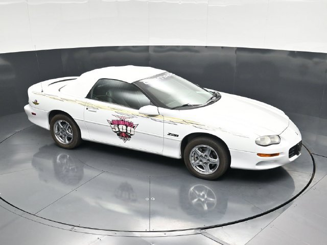 Used 1999 Chevrolet Camaro Z28 RWD image 32