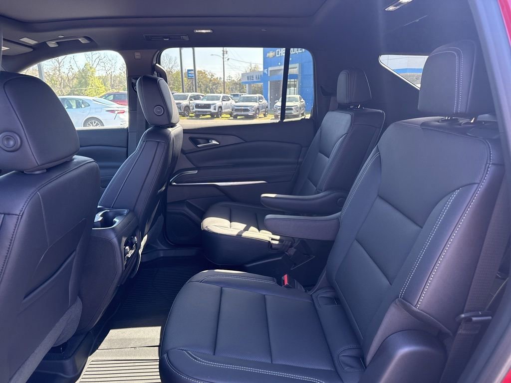 New 2026 Chevrolet Traverse LT w/ Sun and Wheel Package image 8